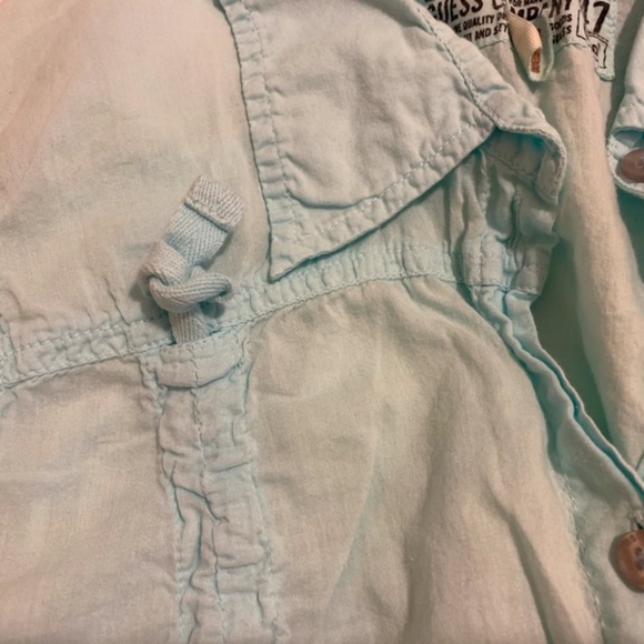 Turquoise Sleeveless Casual Summer Shirt - Picture 7 of 7